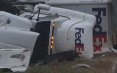 1 Dead In Crash Involving FedEx Truck North Of Conroe - Mukerji Law